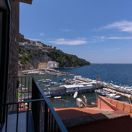 ソレント Relais Del Mareアパートホテル エクステリア 写真